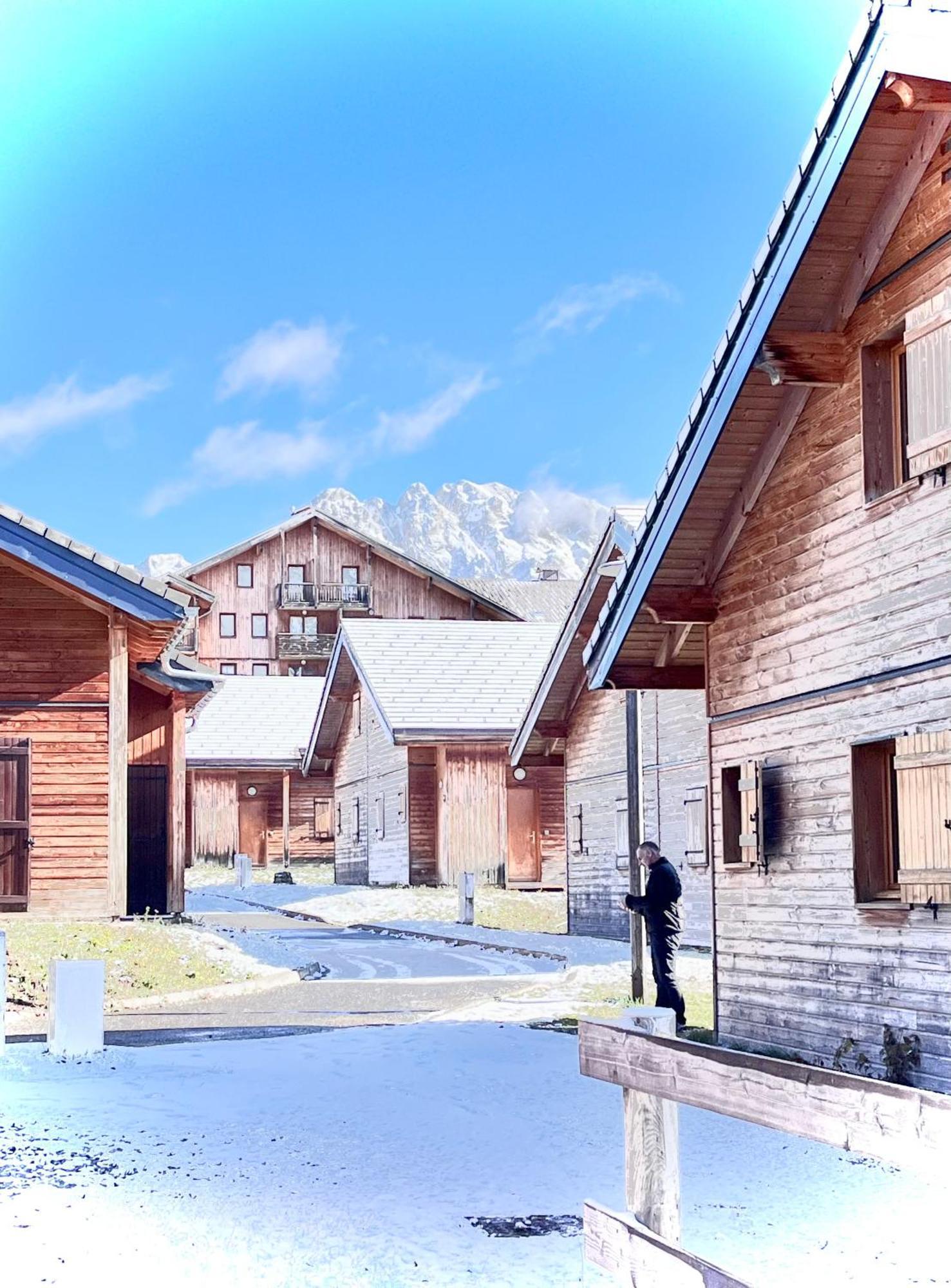 Appartement Chalets Du Super D เลอเดโวลุย ภายนอก รูปภาพ