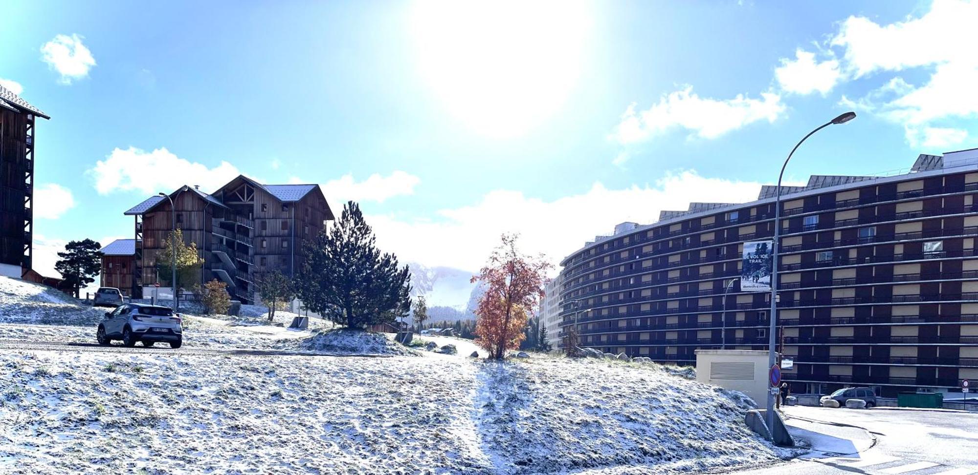 Appartement Chalets Du Super D เลอเดโวลุย ภายนอก รูปภาพ